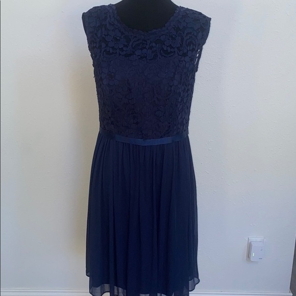 Navy Cap Sleeve David’s Bridal Bridesmaids Dress - Picture 4 of 16